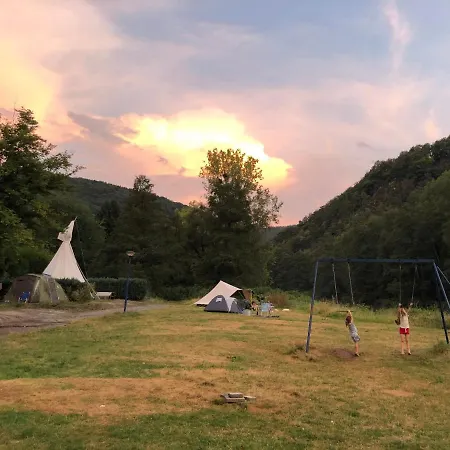 Campingplatz Arkeo - Luxury Tents And At The River