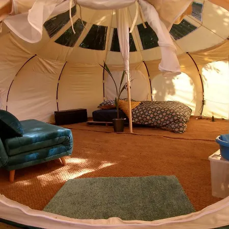 Camping Arkeo - Luxury Tents And At The River *