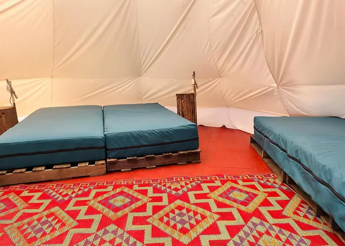 Arkeo - Luxury Tents And At The River Kamp alanı Nonceveux